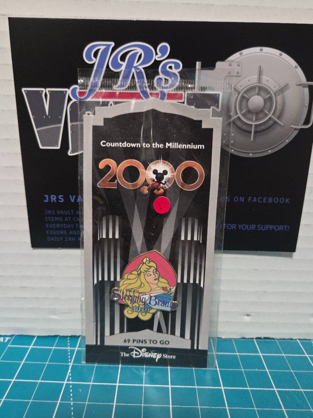 Disney DS Countdown to the Millennium Series Sleeping Beauty Enamel Pin